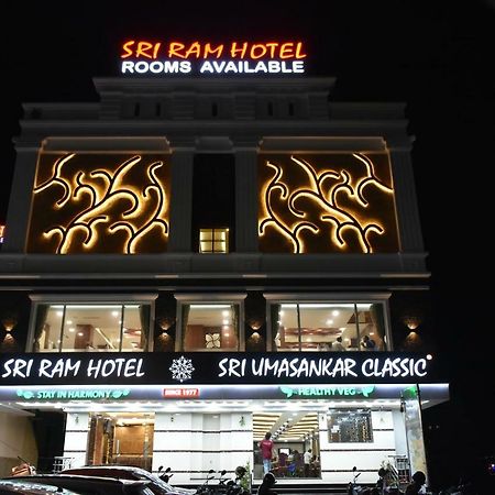 טירונלוולי Sri Ram Hotel מראה חיצוני תמונה